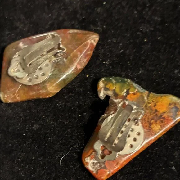 Vintage Stone Clip-On Earrings - Picture 3 of 3